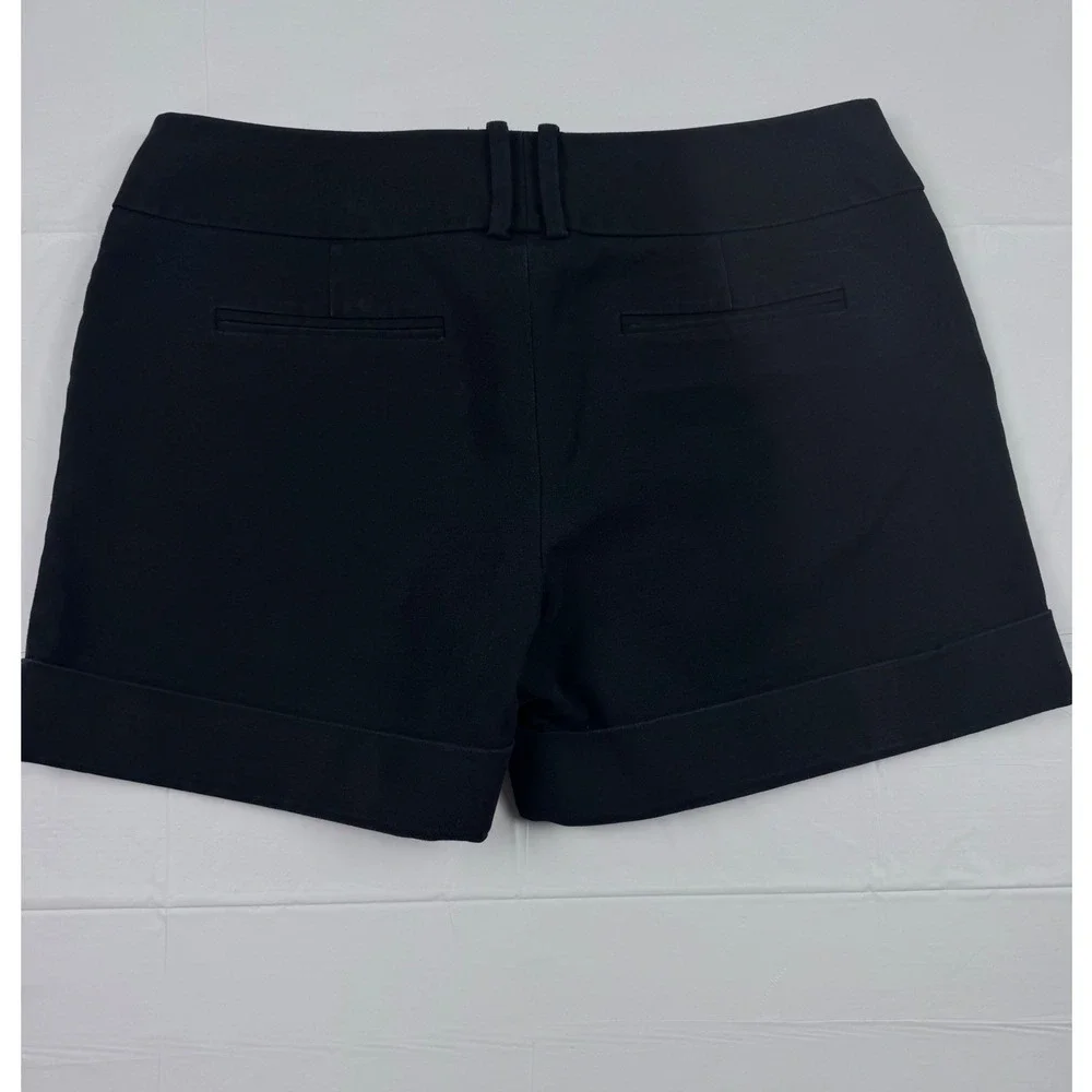 The Limited Drew Fit Black Cuffed Shorts Womens 10 Cotton Stretch Minimalist